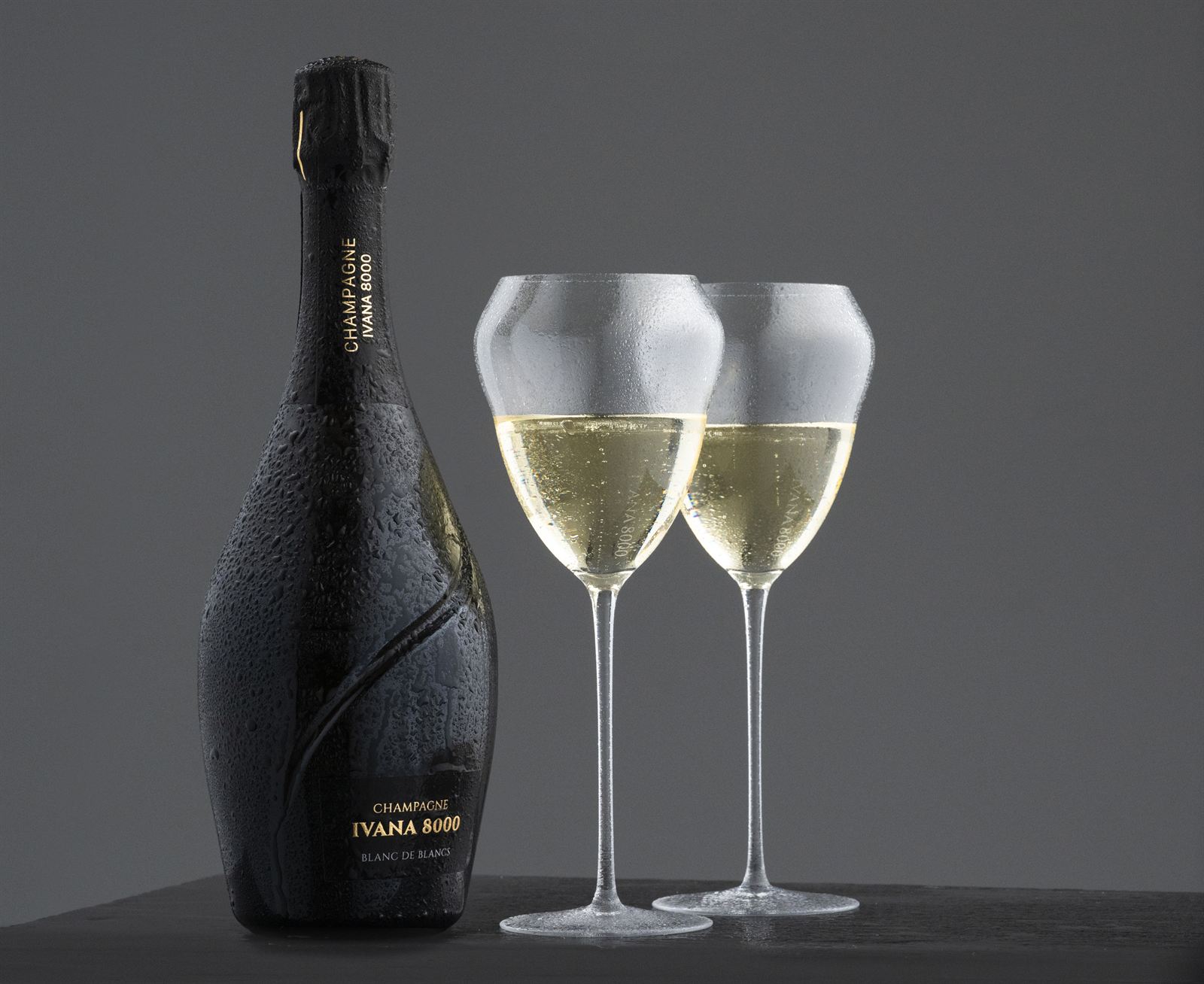 Ivana 8000 Champagne Detail